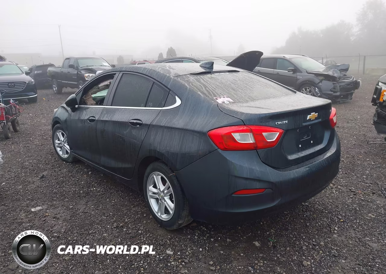 2017 Chevrolet Cruze Lt Auto VIN:1G1BE5SM1H7135006 - 3