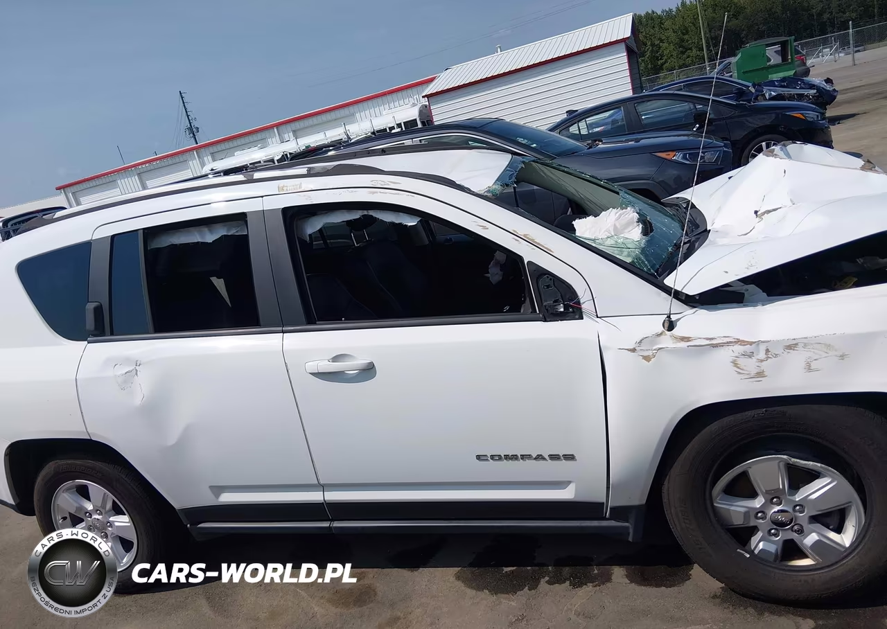 2017 Jeep Compass Latitude VIN:1C4NJCEA0HD212889 - 13