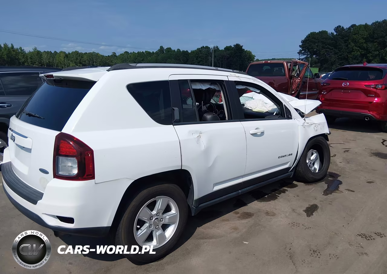2017 Jeep Compass Latitude VIN:1C4NJCEA0HD212889 - 4