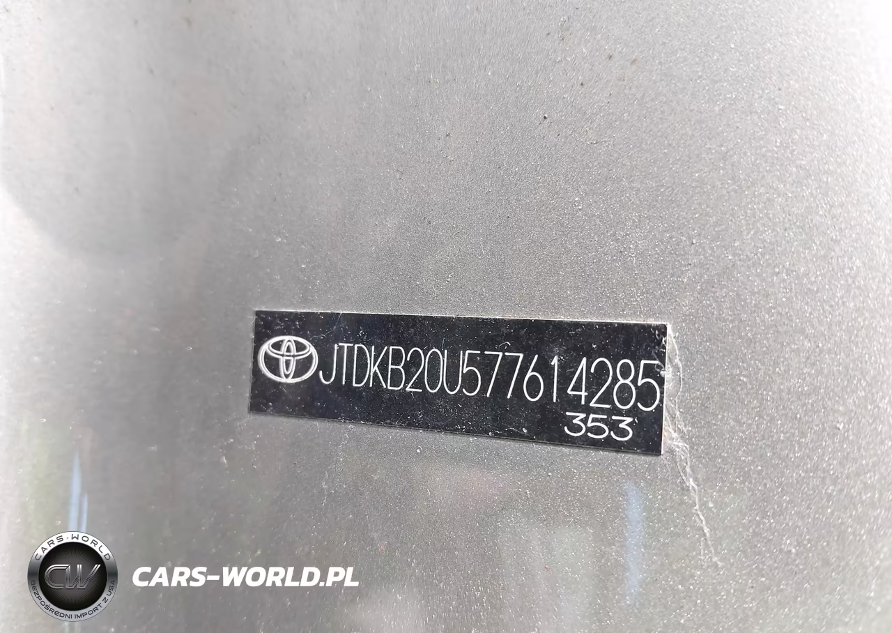 2007 Toyota Prius VIN:JTDKB20U577614285 - 9