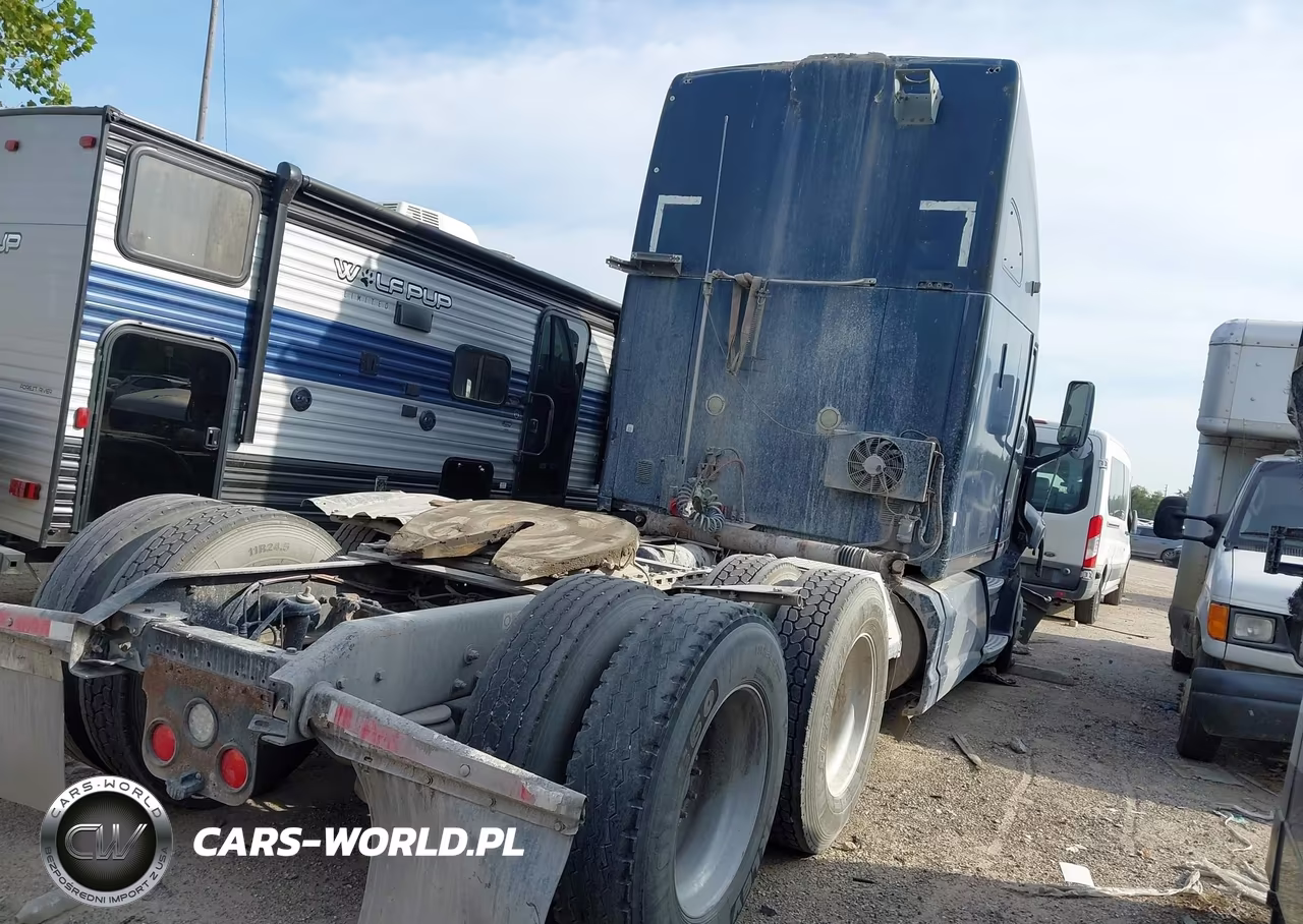 2012 Kenworth Construction T700 VIN:1XKFDP9X4CJ296800 - 4