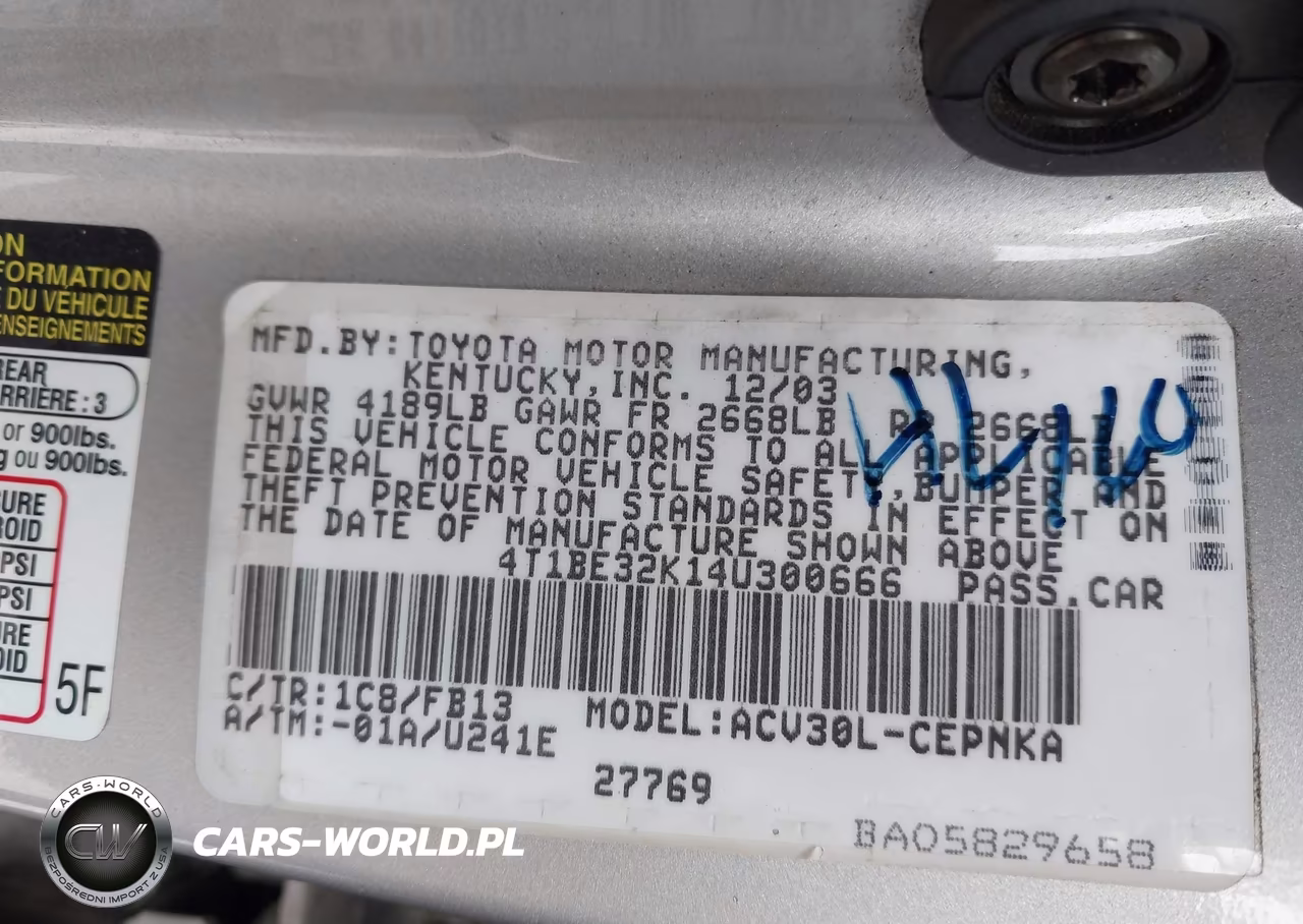 2004 Toyota Camry Le VIN:4T1BE32K14U300666 - 9