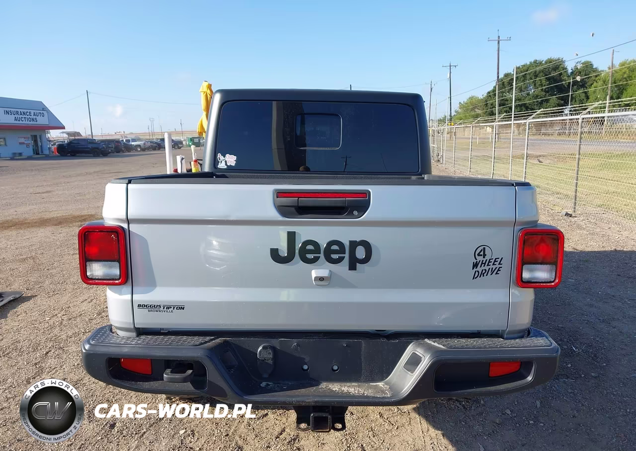 2023 Jeep Gladiator Willys 4X4 VIN:1C6HJTAG5PL568564 - 17