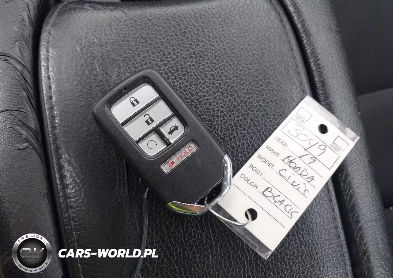 2019 Honda Civic Sport VIN:2HGFC2F88KH605913 - 11