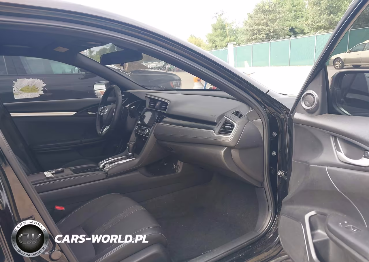 2019 Honda Civic Sport VIN:2HGFC2F88KH605913 - 5