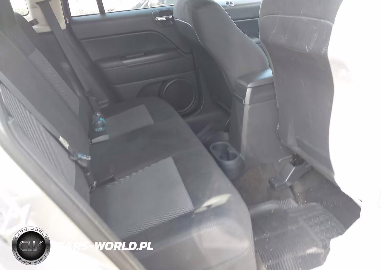 2014 Jeep Compass Sport VIN:1C4NJDBB9ED538379 - 8