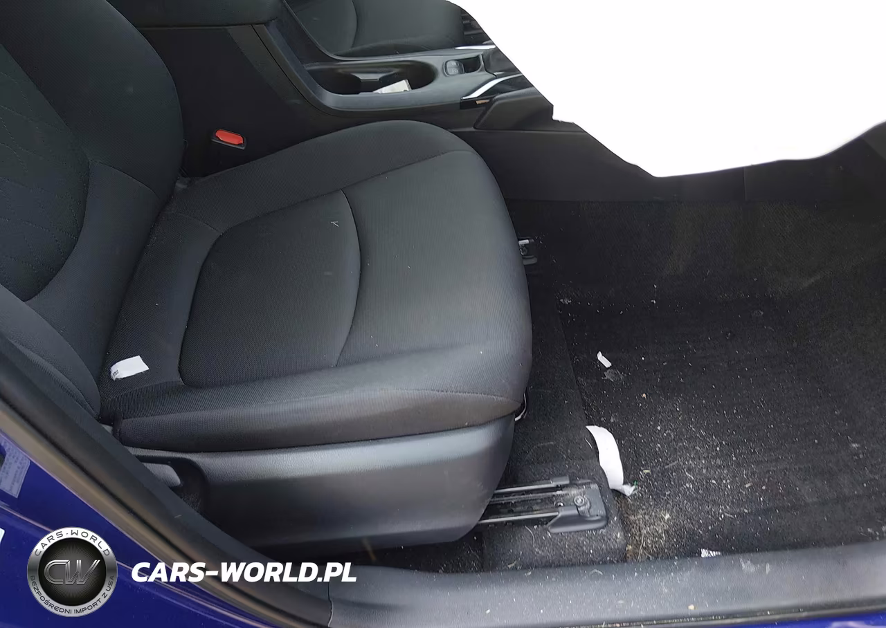 2022 Toyota Corolla Cross Le VIN:7MUCAABG2NV037104 - 5