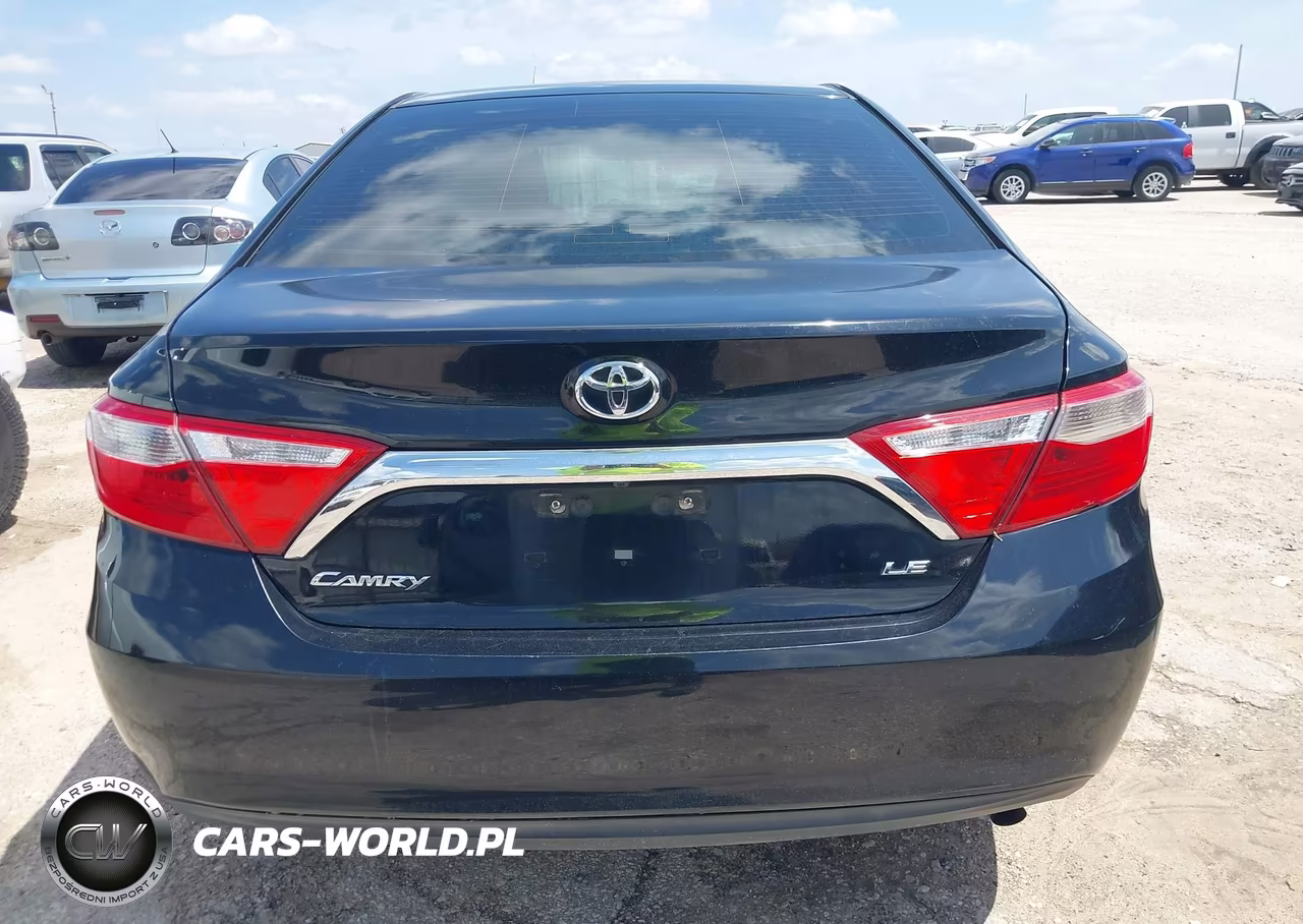 2015 Toyota Camry Le VIN:4T4BF1FK4FR484277 - 16