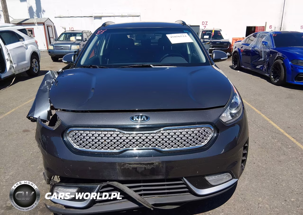 2019 Kia Niro S Touring VIN:KNDCC3LC8K5253293 - 13