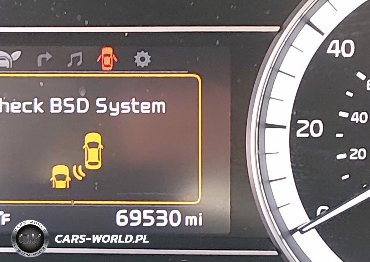 2019 Kia Niro S Touring VIN:KNDCC3LC8K5253293 - 16