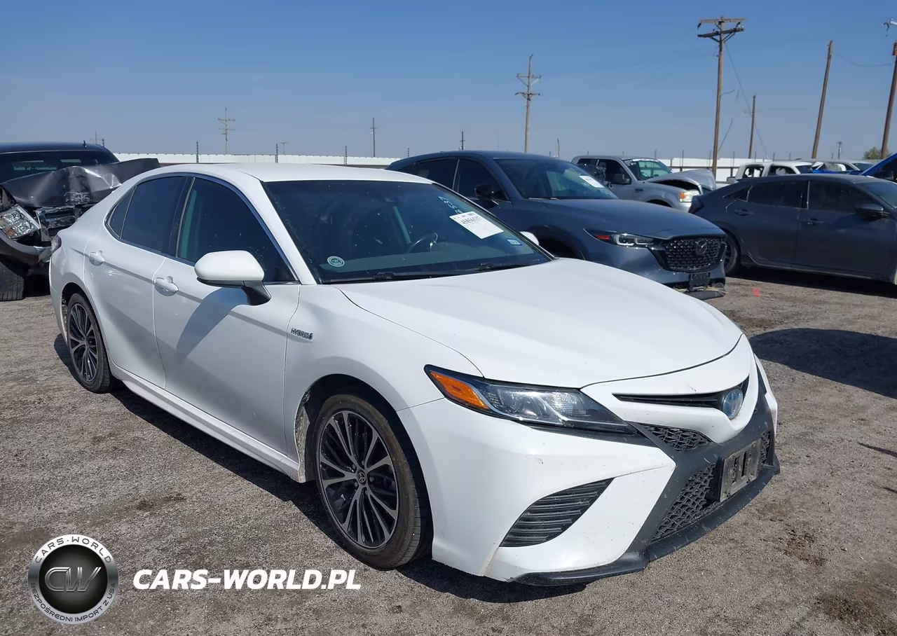 2020 Toyota Camry Se Hybrid – zdjęcie 1 z 16