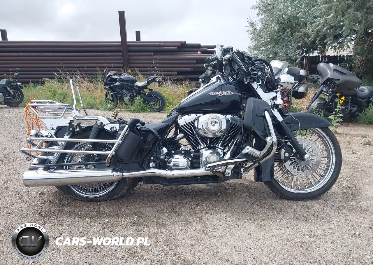 2008 Harley-Davidson Flhtcui VIN:1HD1FC4168Y688976 - 13