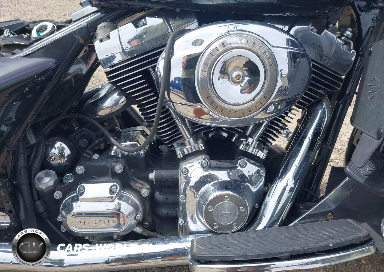 2008 Harley-Davidson Flhtcui VIN:1HD1FC4168Y688976 - 8