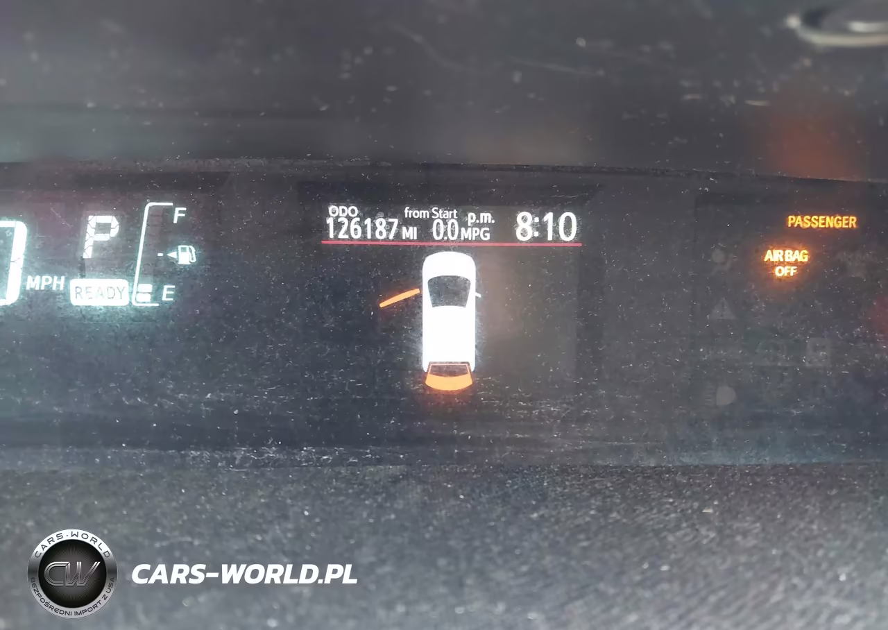 2014 Toyota Prius C One VIN:JTDKDTB35E1075896 - 16