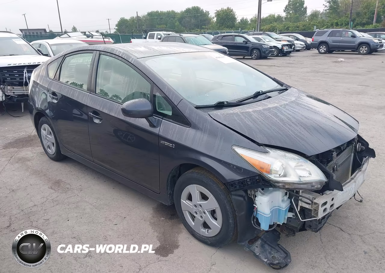 2011 Toyota Prius Three VIN:JTDKN3DU9B1392370 - 1