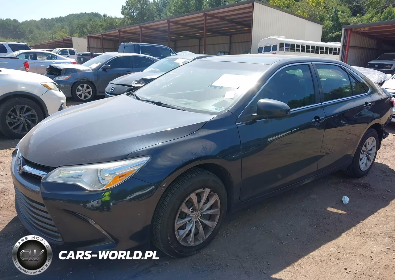 2017 Toyota Camry Le VIN:4T1BF1FK5HU678202 - 2