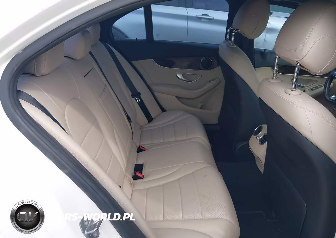2018 Mercedes-Benz C 300 VIN:55SWF4JB5JU269127 - 8