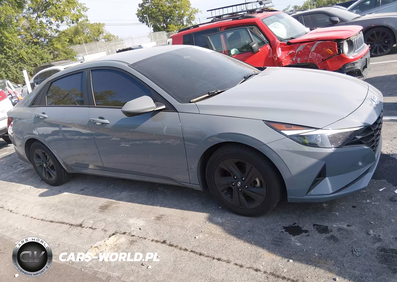 2021 Hyundai Elantra Sel VIN:KMHLM4AG1MU065681 - 13
