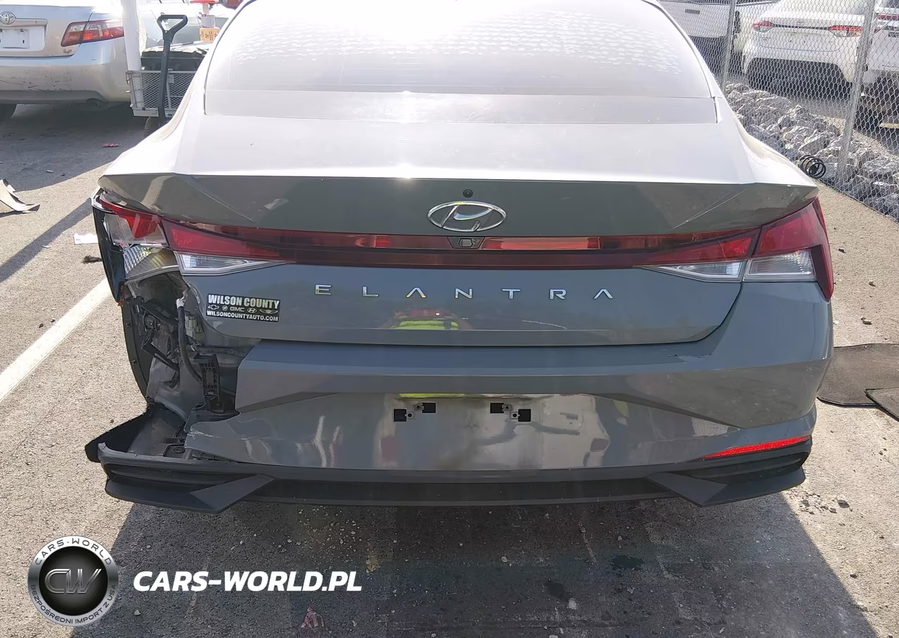 2021 Hyundai Elantra Sel VIN:KMHLM4AG1MU065681 - 16