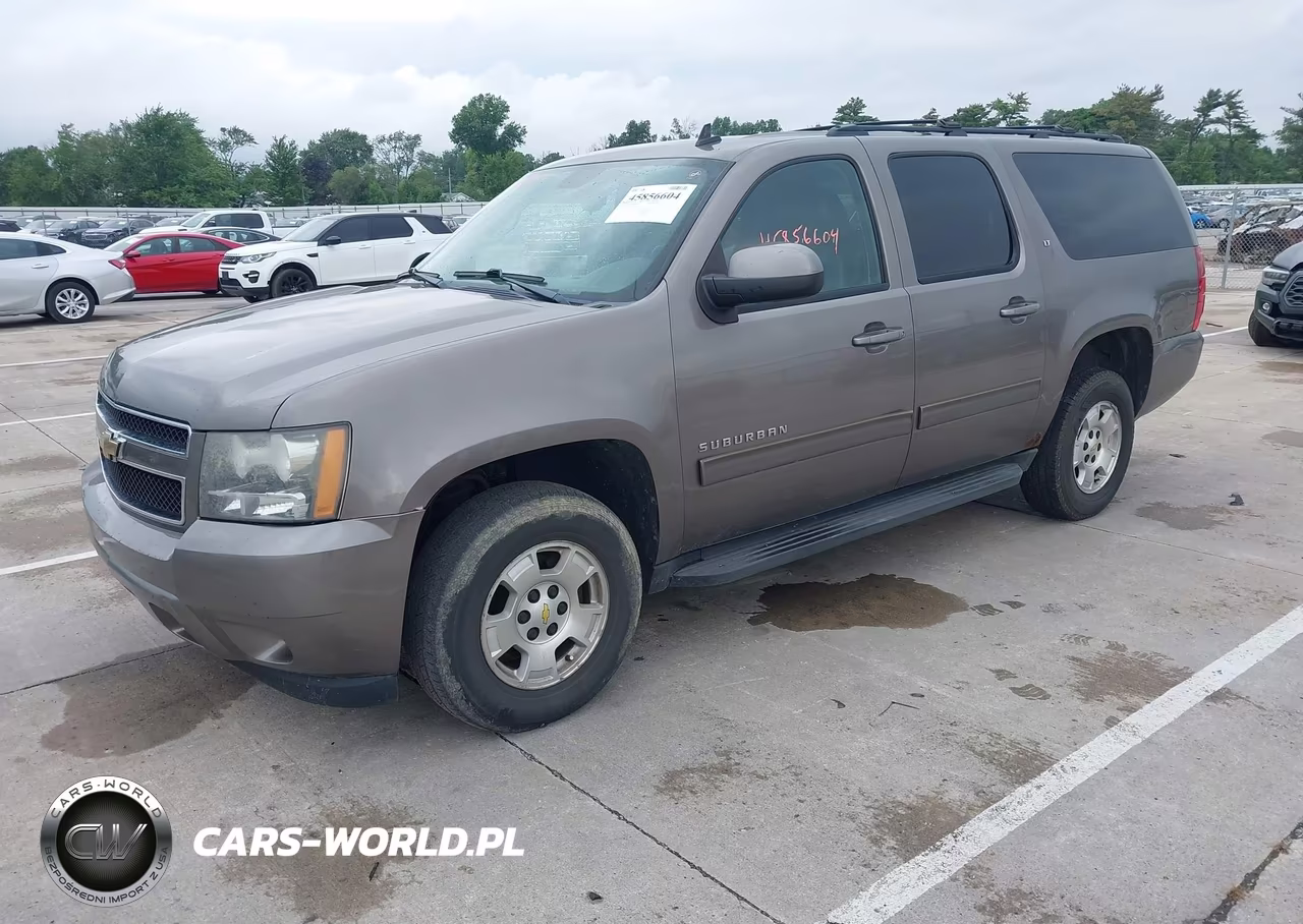 2011 Chevrolet Suburban Lt VIN:1GNSKJE34BR389131 - 2