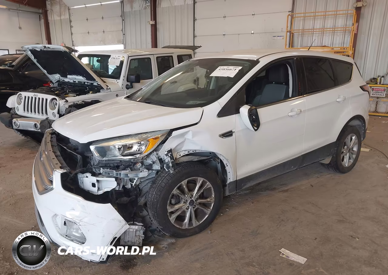 2017 Ford Escape Se VIN:1FMCU0GD5HUD18366 - 2