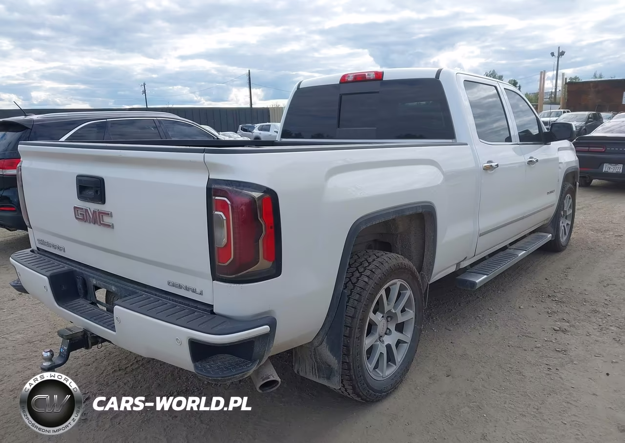 2018 GMC Sierra 1500 Denali VIN:3GTU2PEC5JG295133 - 4