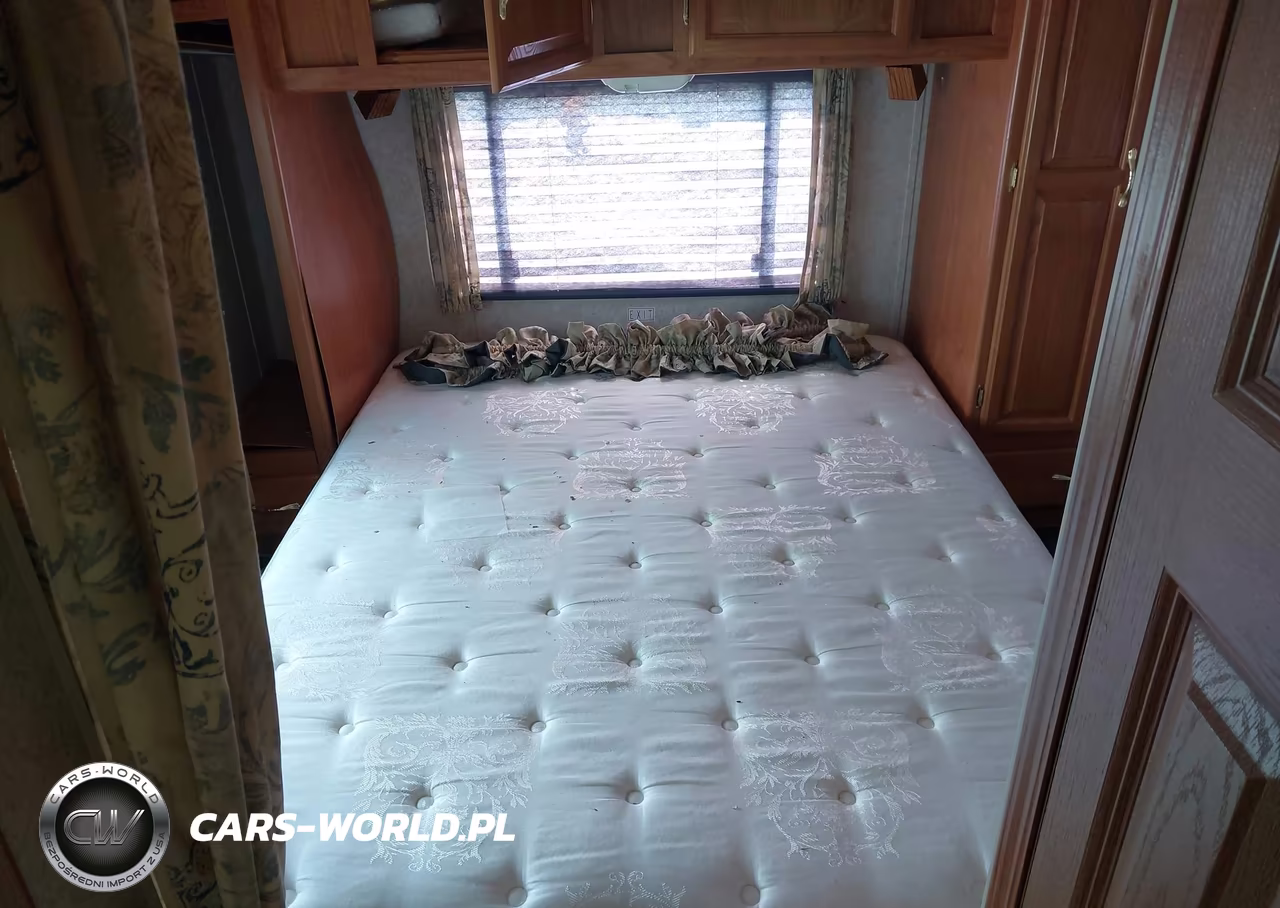 2002 Ford Econoline E450 Super Duty Cutwy Van VIN:1FDXE45SX2HB52658 - 20