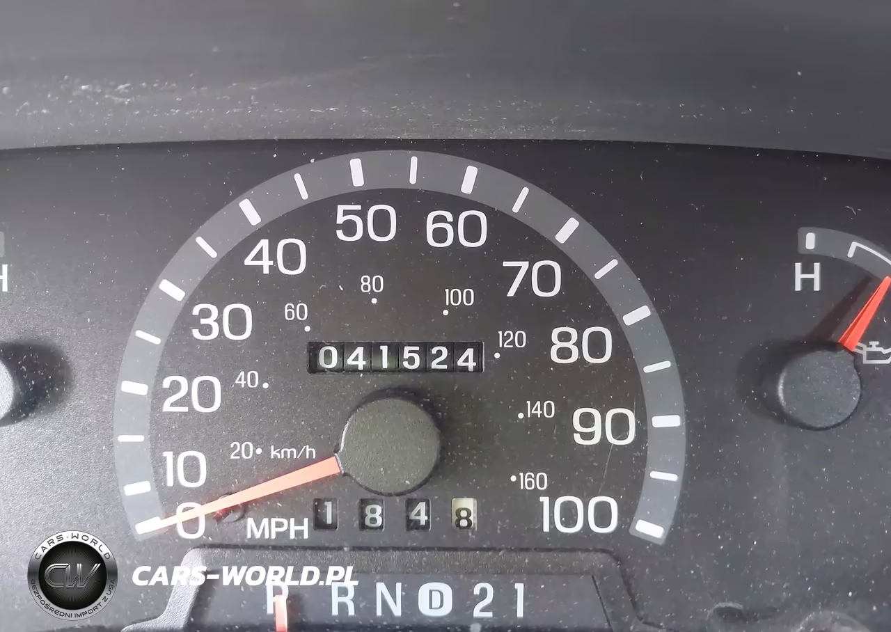 2002 Ford Econoline E450 Super Duty Cutwy Van VIN:1FDXE45SX2HB52658 - 5