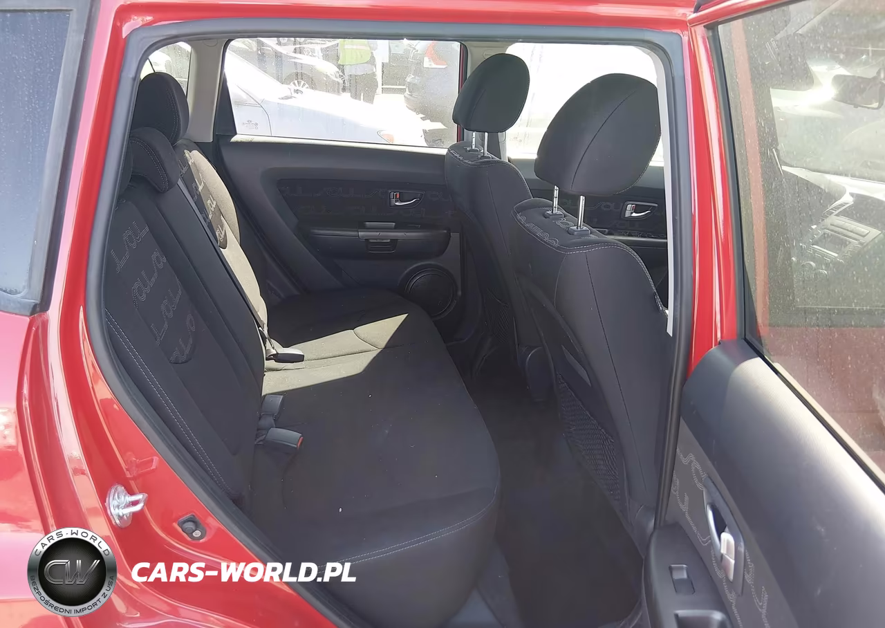 2012 Kia Soul + VIN:KNDJT2A69C7478875 - 8