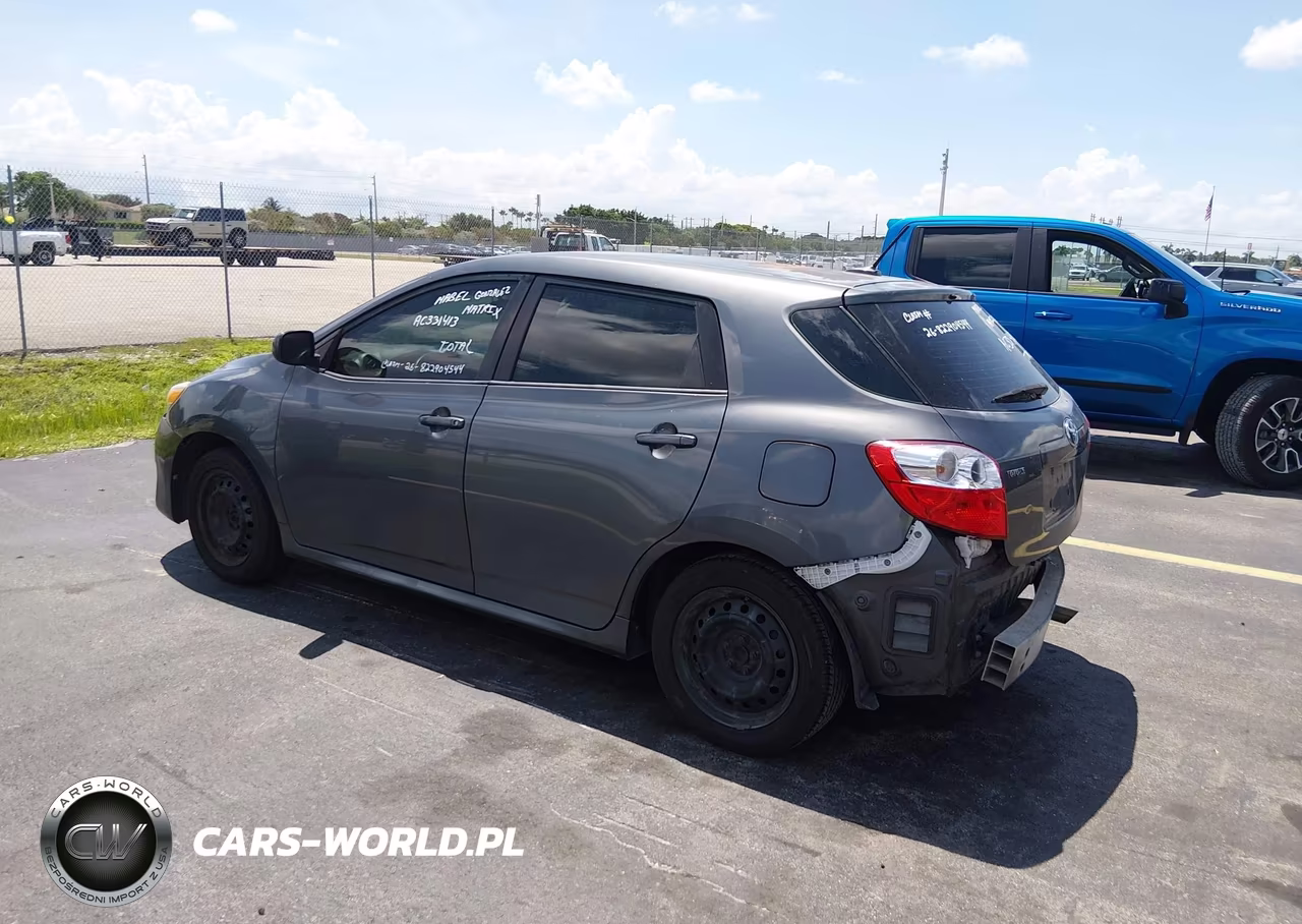 2010 Toyota Matrix VIN:2T1KU4EE1AC331413 - 3