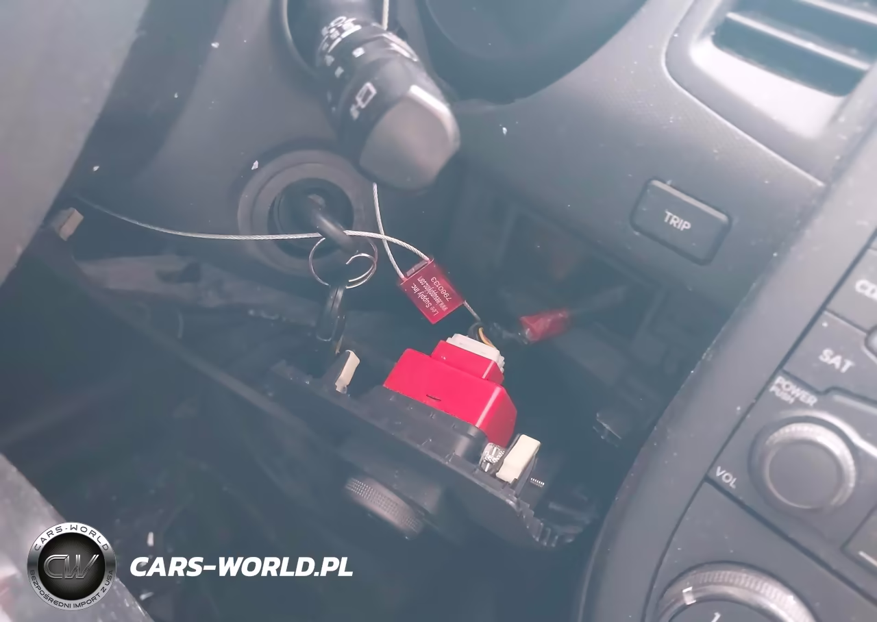 2010 Kia Soul + VIN:KNDJT2A27A7033173 - 11