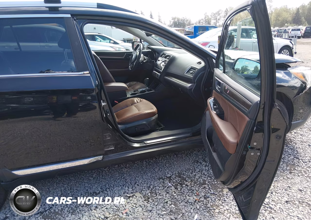 2017 Subaru Outback 3.6R Touring VIN:4S4BSETC3H3332090 - 5