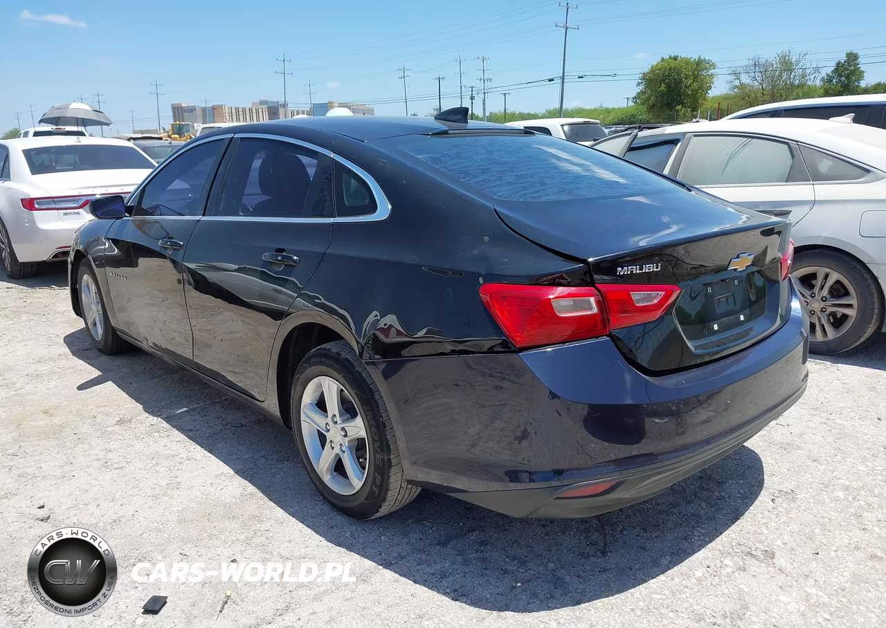 2018 Chevrolet Malibu 1Ls VIN:1G1ZB5ST7JF292596 - 3