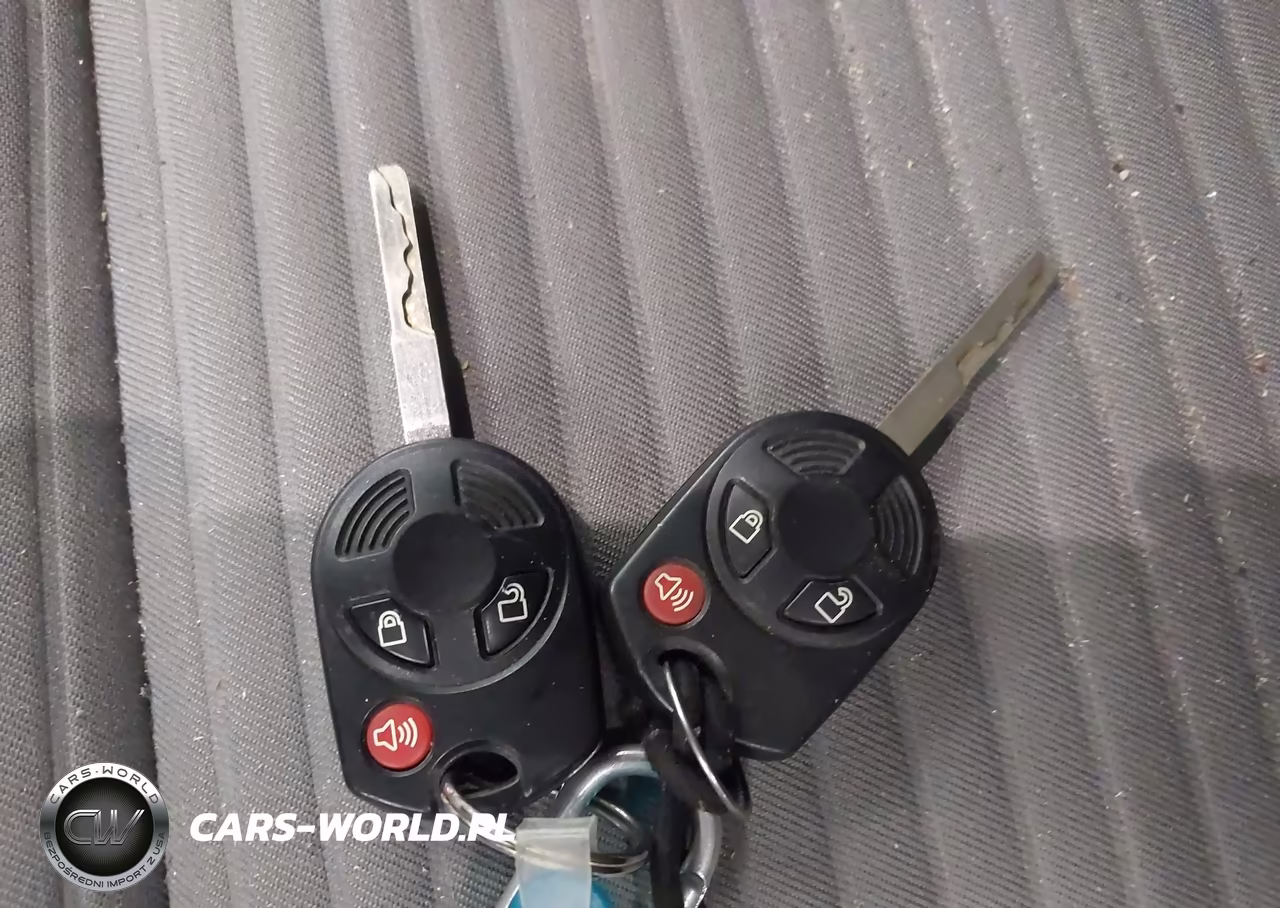2018 Ford Escape Se VIN:1FMCU9GD3JUD37315 - 11