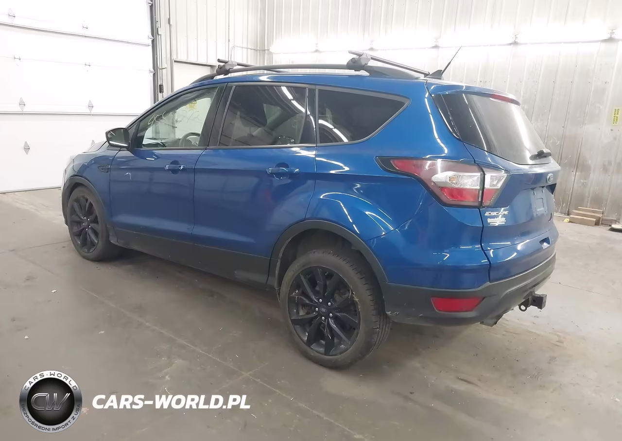 2018 Ford Escape Se VIN:1FMCU9GD3JUD37315 - 3