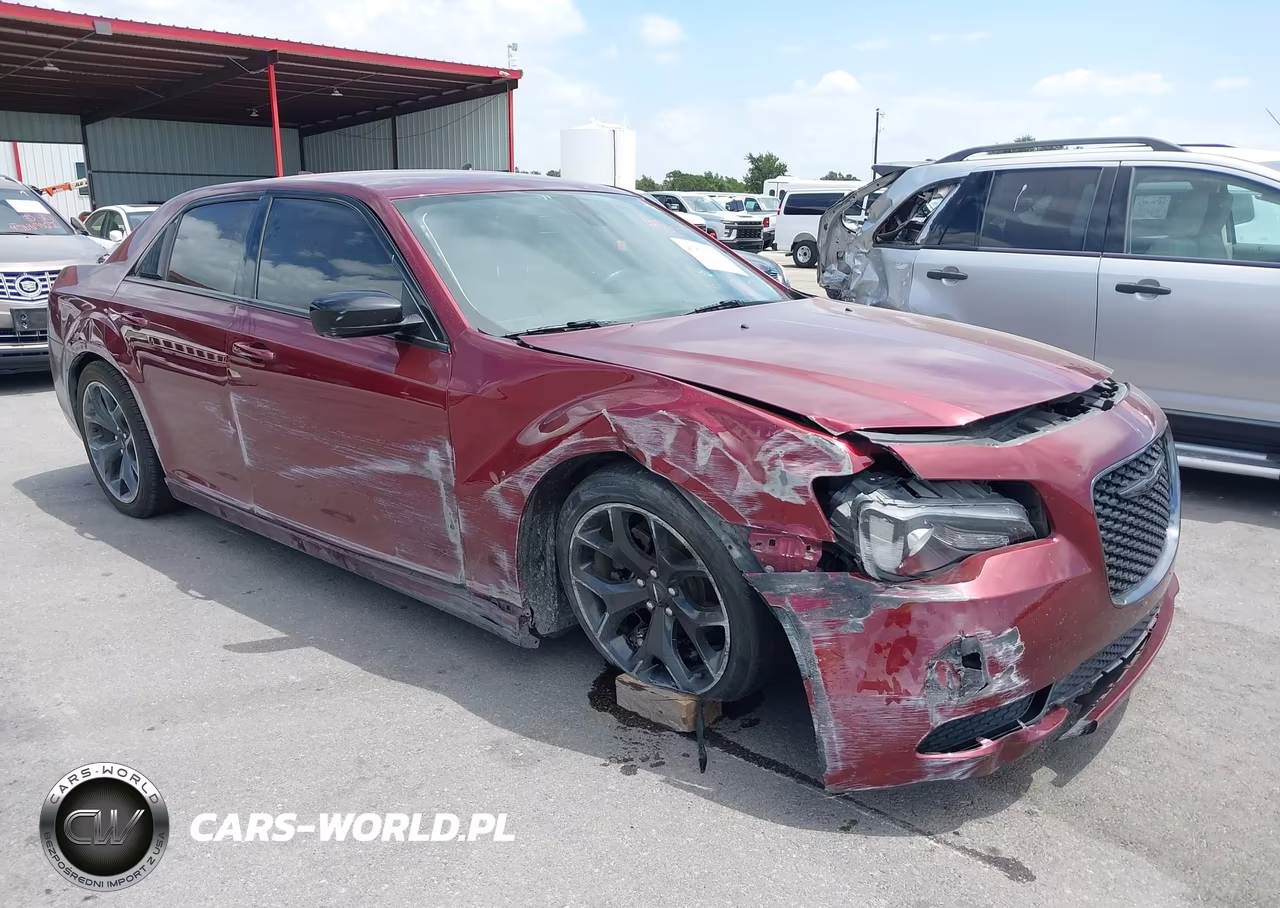2021 Chrysler 300 Touring