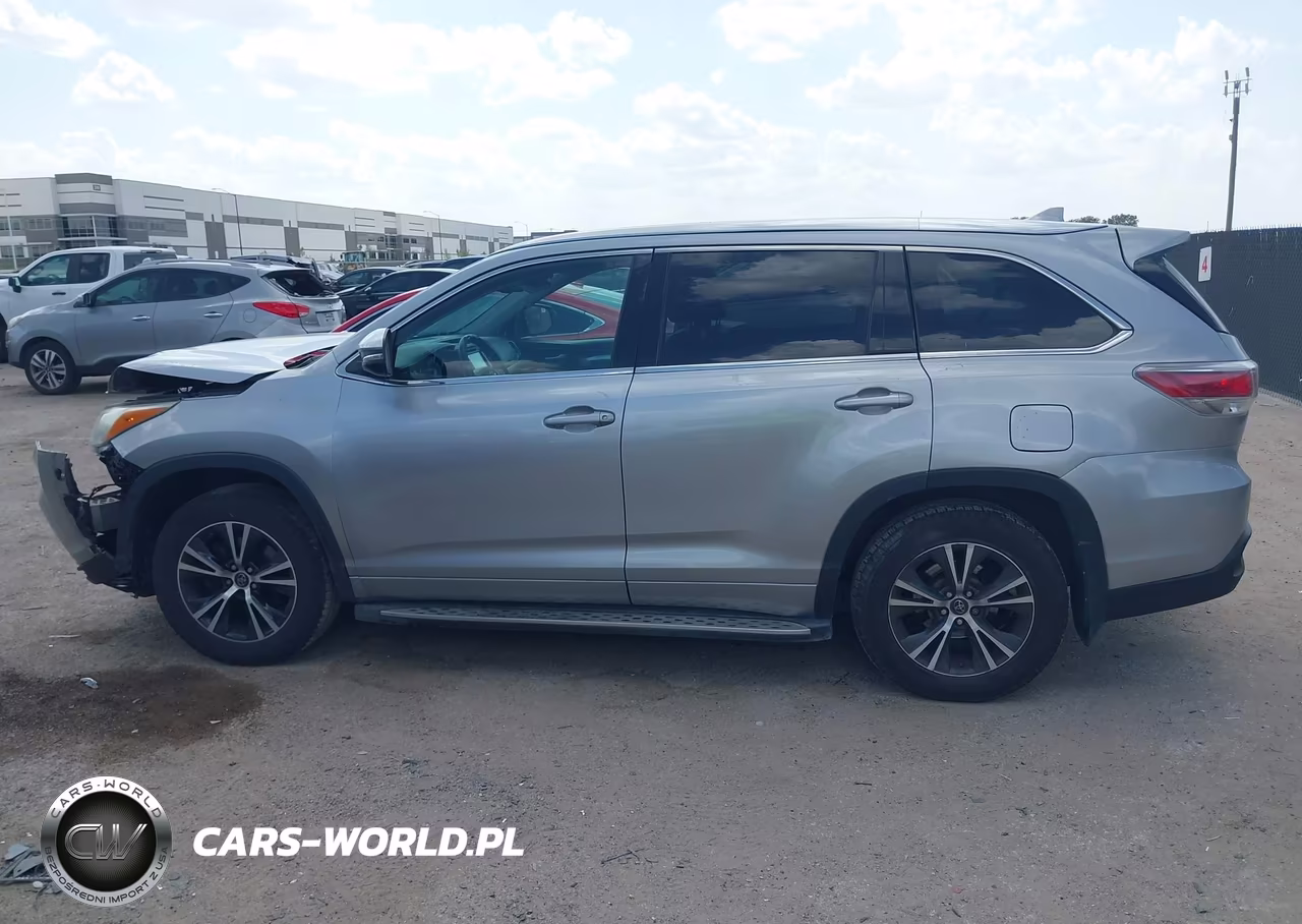 2016 Toyota Highlander Xle V6 VIN:5TDKKRFHXGS507340 - 14