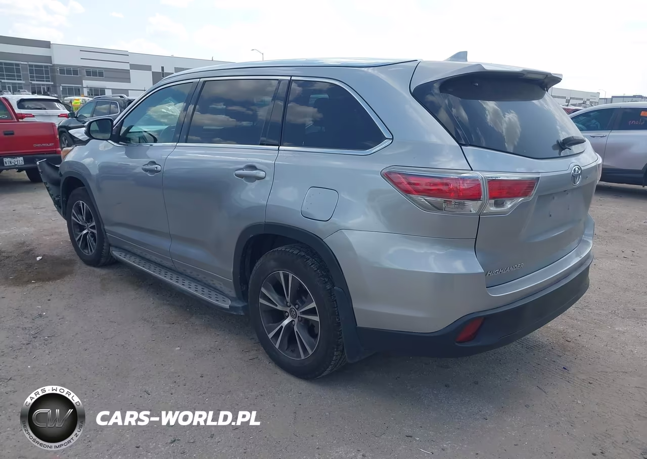 2016 Toyota Highlander Xle V6 VIN:5TDKKRFHXGS507340 - 3
