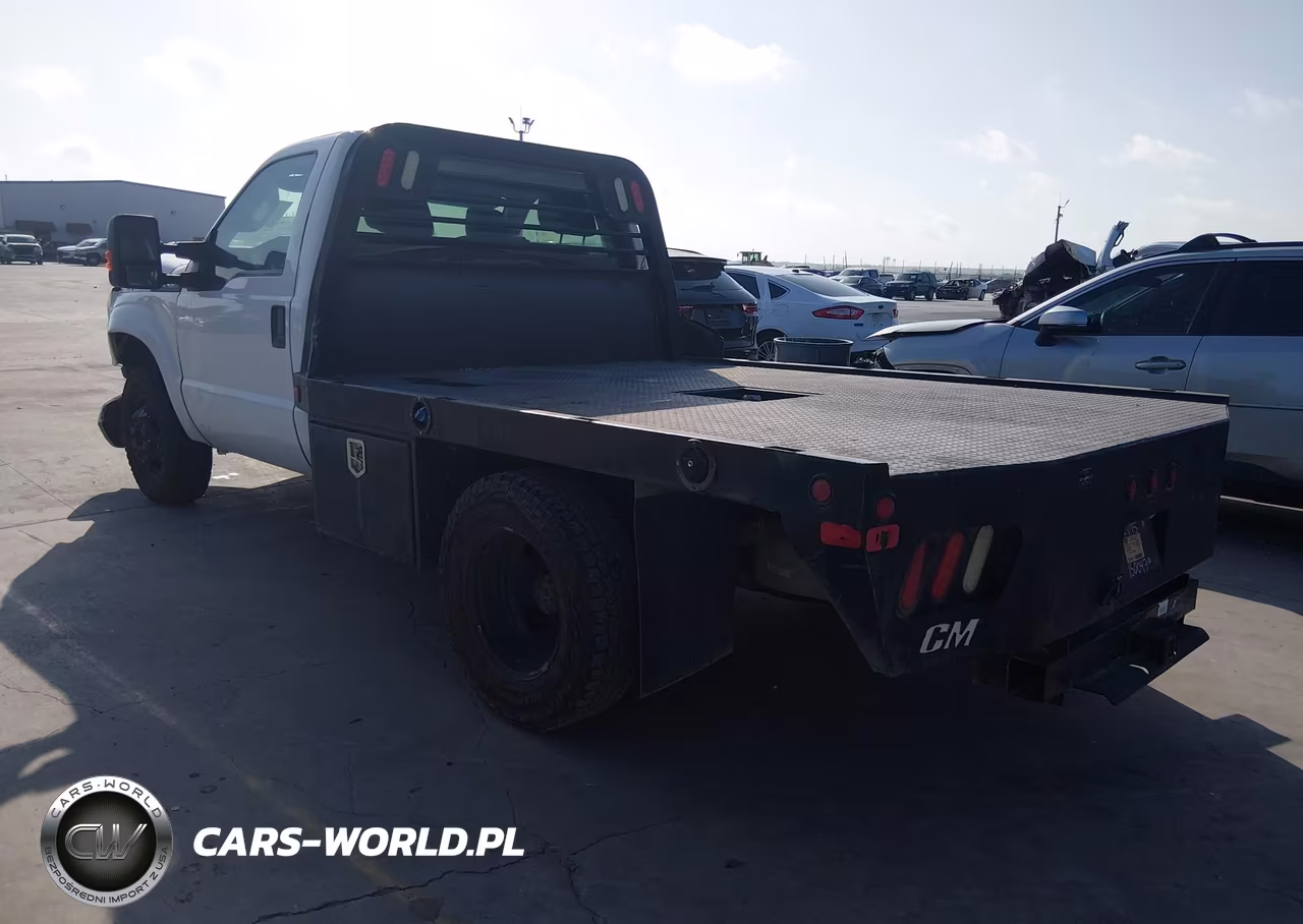 2016 Ford F-350 Chassis Xl VIN:1FDRF3GT3GEA74576 - 3