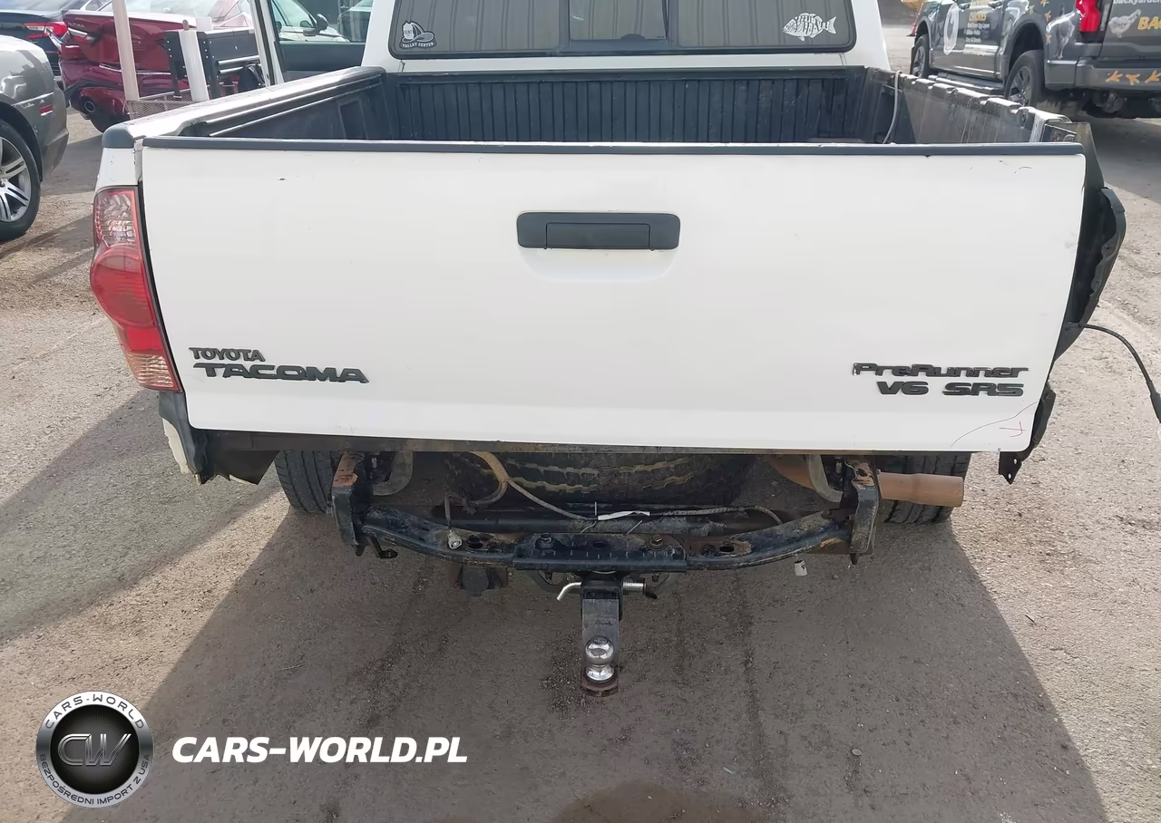 2007 Toyota Tacoma Prerunner V6 VIN:5TEJU62N77Z452915 - 6