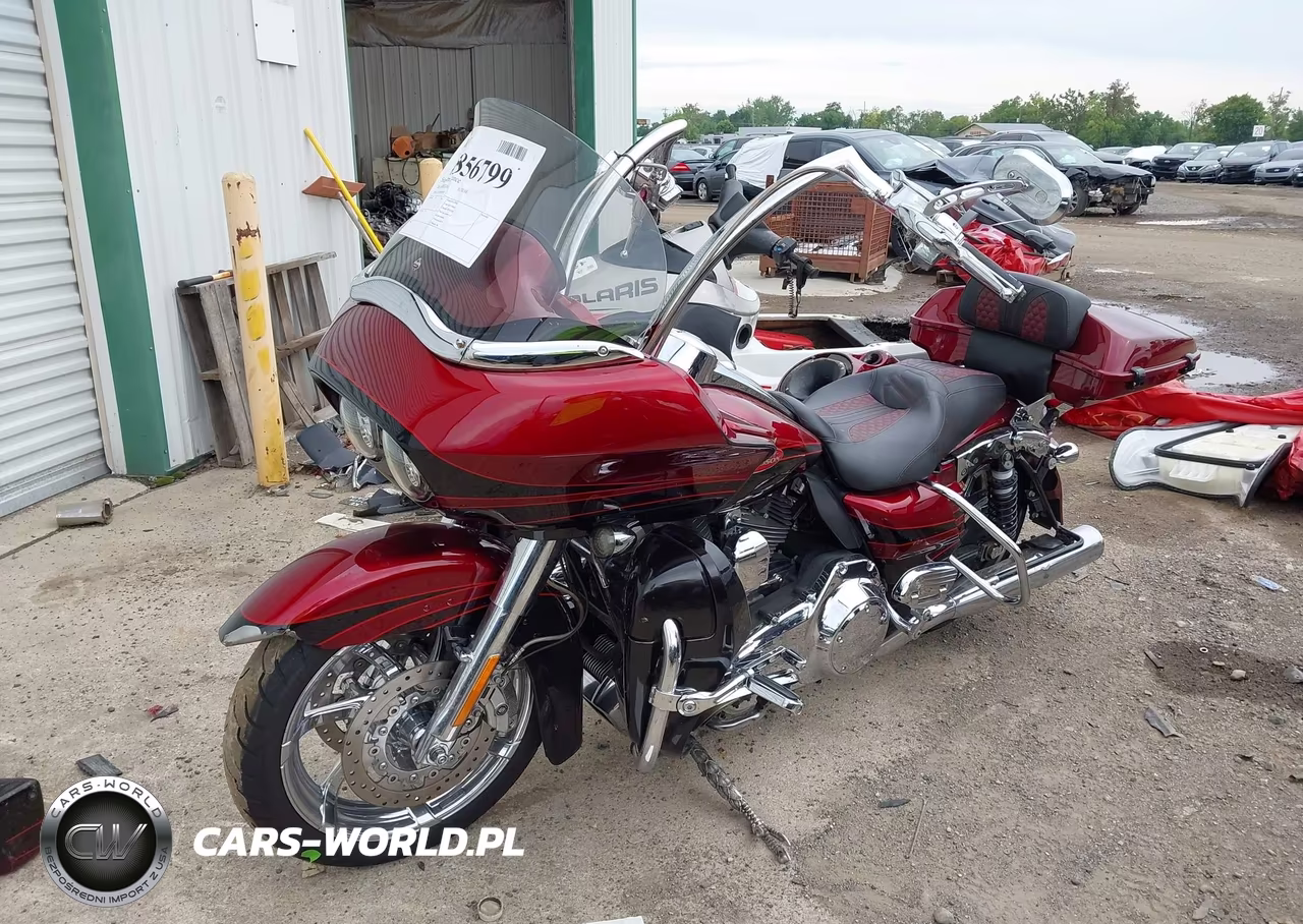 2011 Harley-Davidson Fltruse VIN:1HD1TA816BB951095 - 2