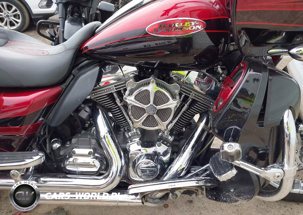 2011 Harley-Davidson Fltruse VIN:1HD1TA816BB951095 - 8