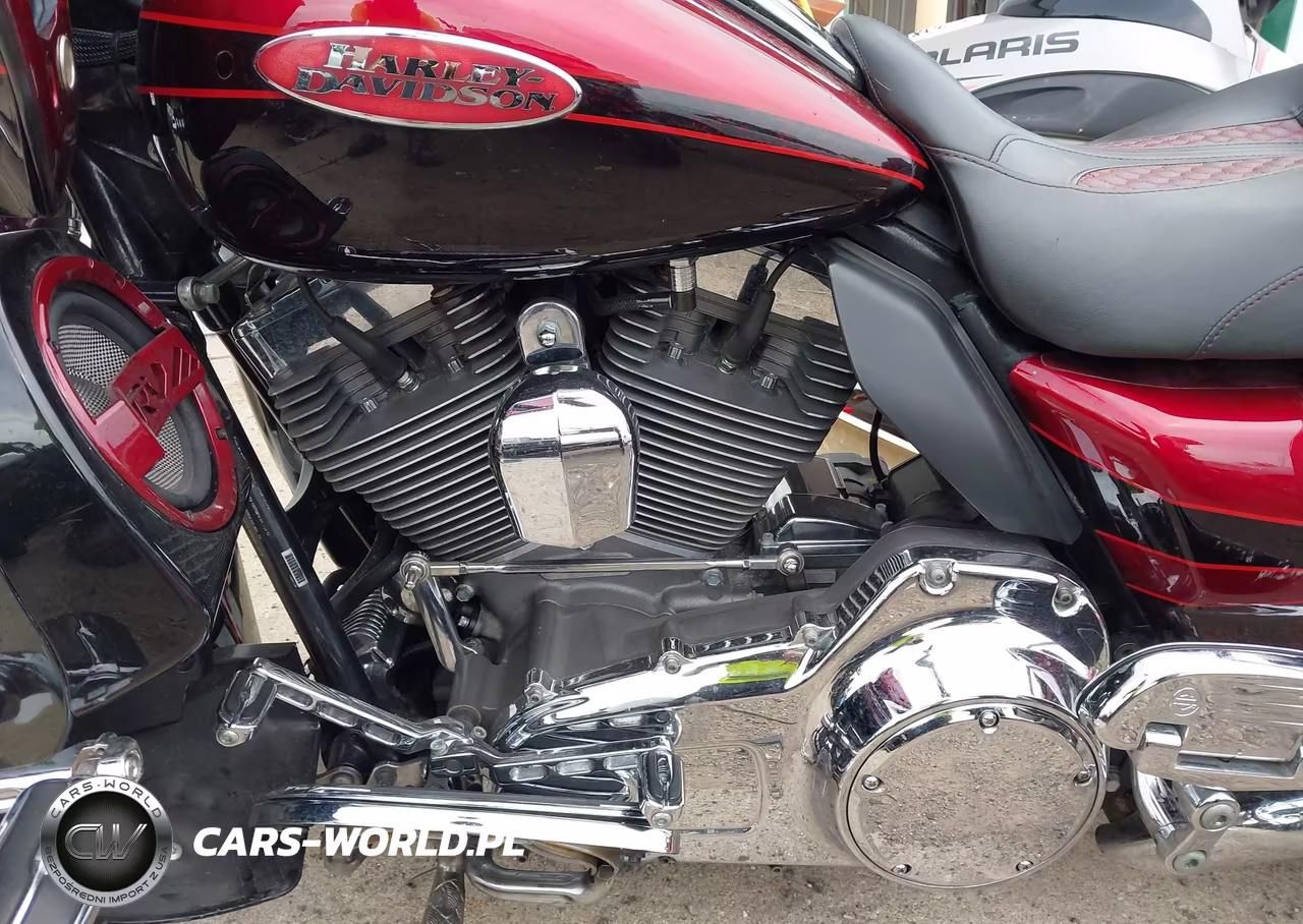 2011 Harley-Davidson Fltruse VIN:1HD1TA816BB951095 - 9