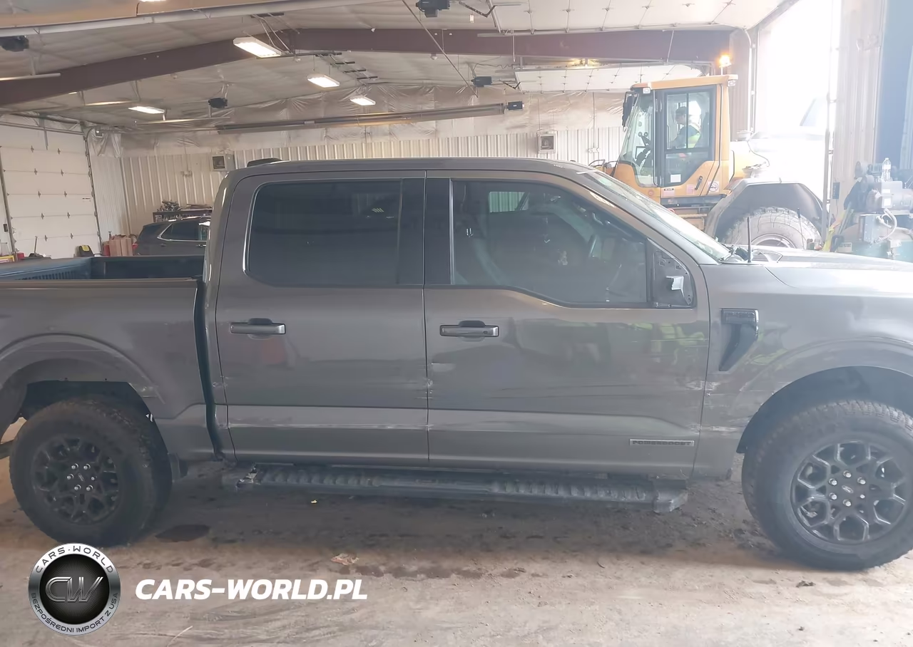 2025 Ford F-150 Xlt VIN:1FTFW3LD8SFA76672 - 13