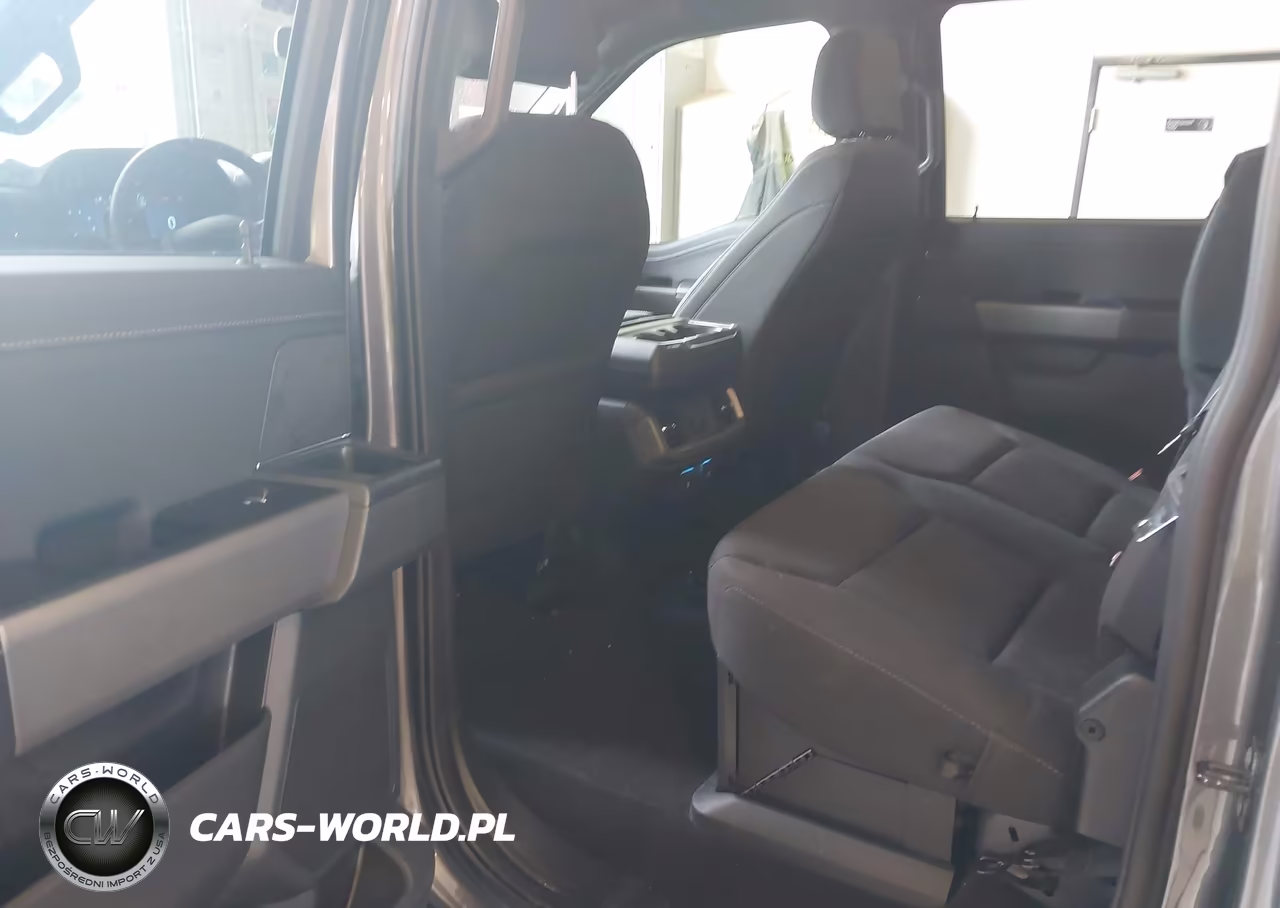 2025 Ford F-150 Xlt VIN:1FTFW3LD8SFA76672 - 8