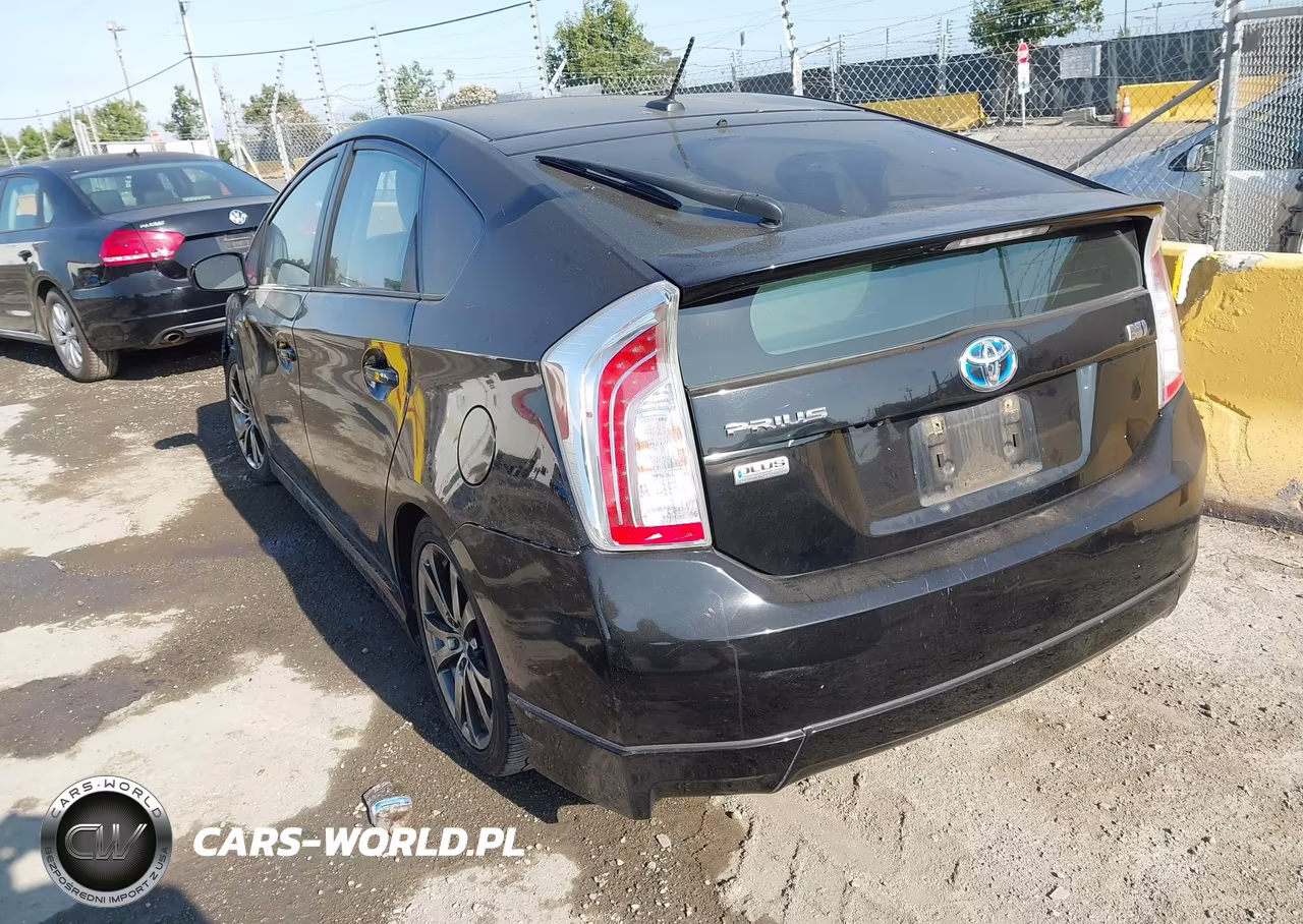 2015 Toyota Prius Three VIN:JTDKN3DU5F1934974 - 3