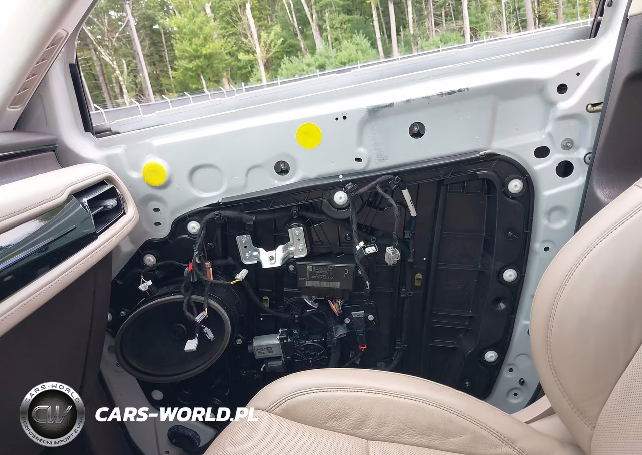 2020 Lincoln Aviator Reserve VIN:5LM5J7XC5LGL19183 - 19