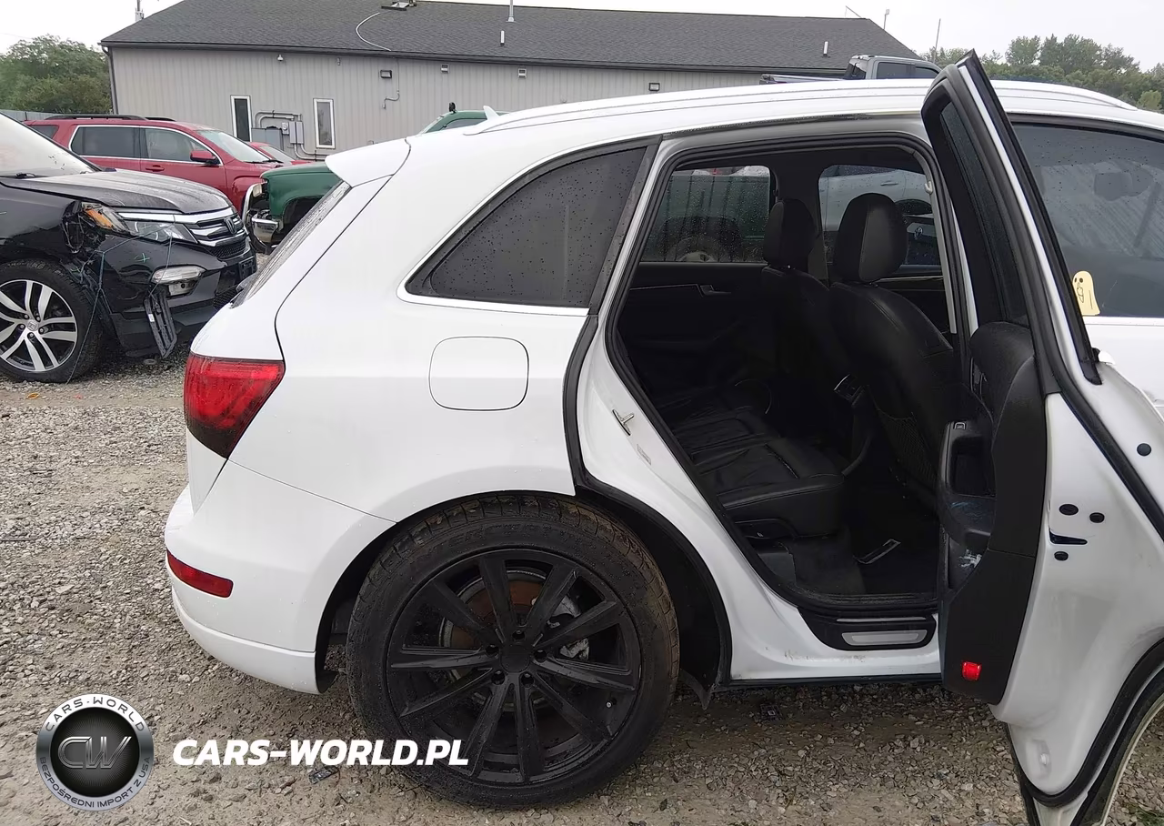 2016 Audi Q5 2.0T Premium VIN:WA1L2AFPXGA115513 - 8