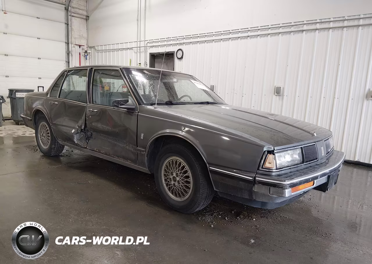 1988 Oldsmobile Delta 88 Royale Brougham – zdjęcie 1 z 16