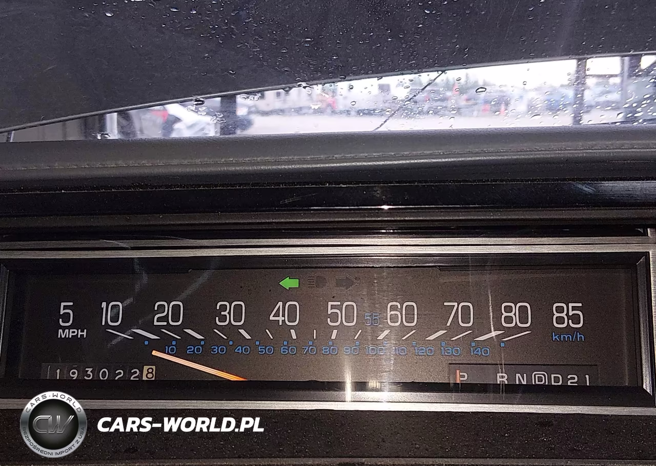 1988 Oldsmobile Delta 88 Royale Brougham VIN:1G3HY54CXJW383523 - 7